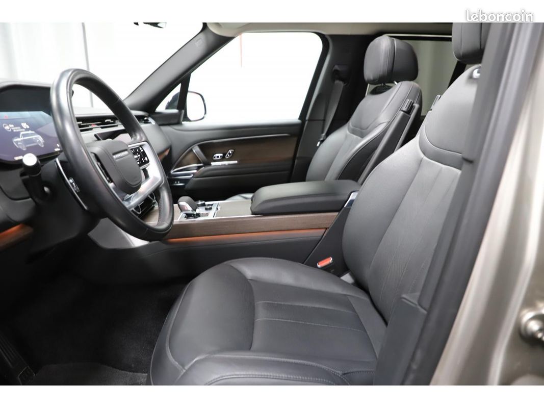 LAND ROVER RANGE ROVER V P510e SWB 3.0 510 PHEV AWD Autobiography - BVA (image 14)