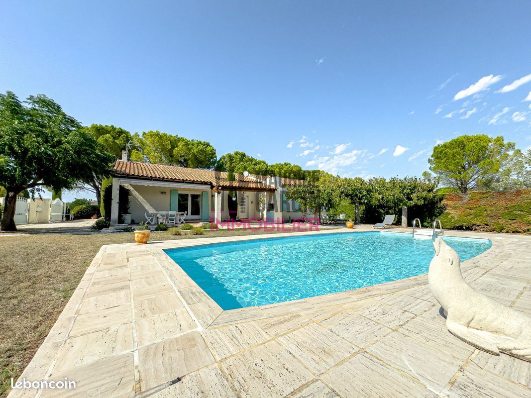 Maison 4 pièces 140 m² · à L'Isle-sur-la-Sorgue · 140 m² · 577 500 €