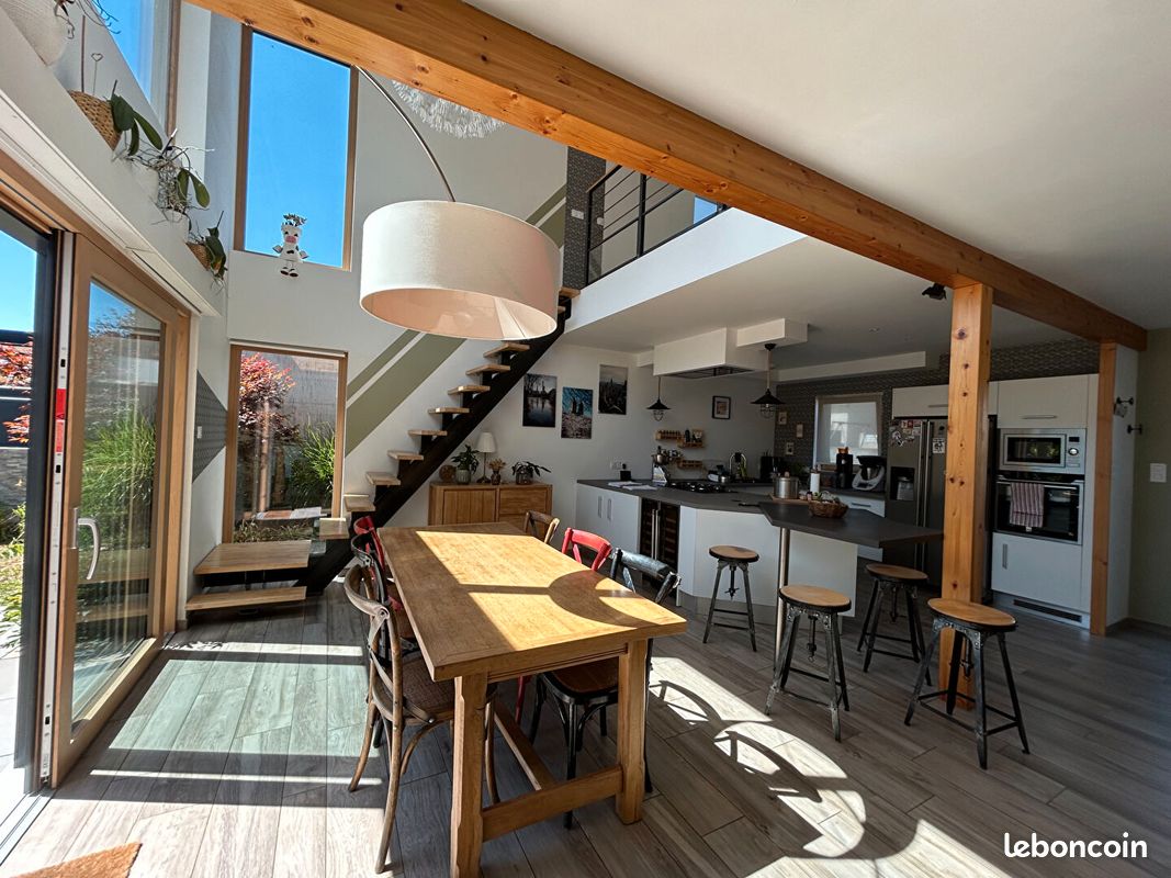 Maison 6 pièces 143 m² · à Guilers · 143 m² · 525 000 €