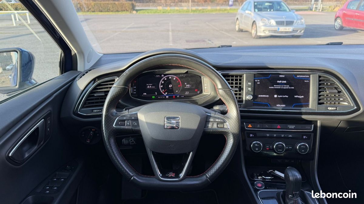SEAT Leon 1.5 TSI 150 ACT FR DSG * REGULATEUR ADAPTATIF - APPLE CARPLAY - TOIT OUVRANT - CAMERA DE RECUL (image 18)