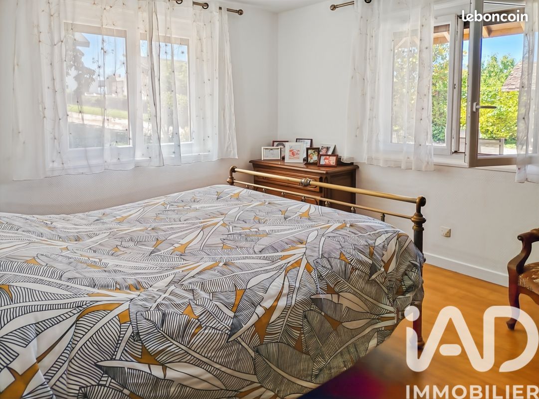 Propriété 8 pièces 159 m² (image 17)