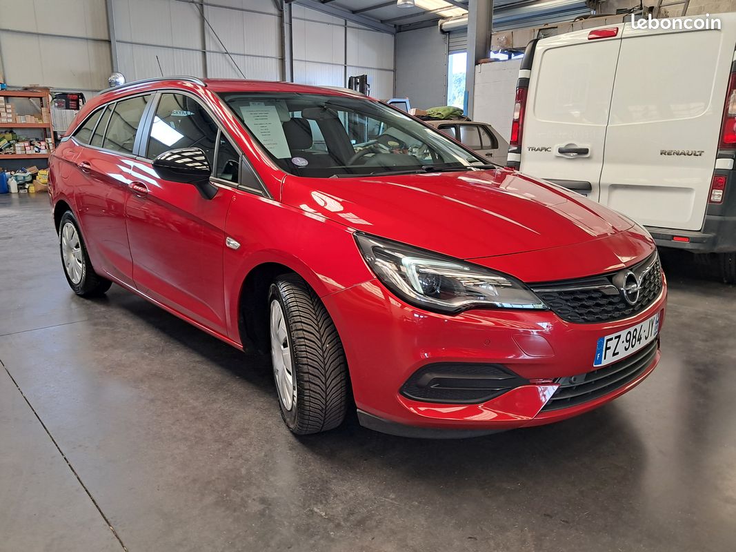 Opel Astra tourer 1.2 ECOTEC TURBO 110 édition faible kms (image 4)