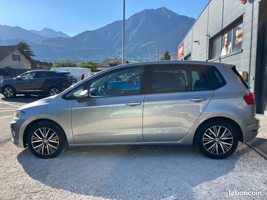 VOLKSWAGEN GOLF SPORTSVAN 1.4 TSI 150CH ALLSTAR BLUEMOTION TECH - CAMERA DE RECUL - CARPLAy (image 18)