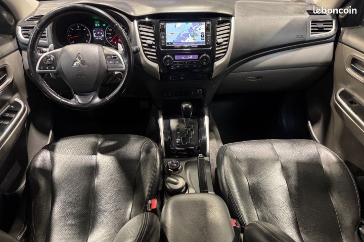 MITSUBISHI L200 DOUBLE CAB 2.4 DI-D 181 INSTYLE BA 181Ch Garantie 12 mois (image 2)