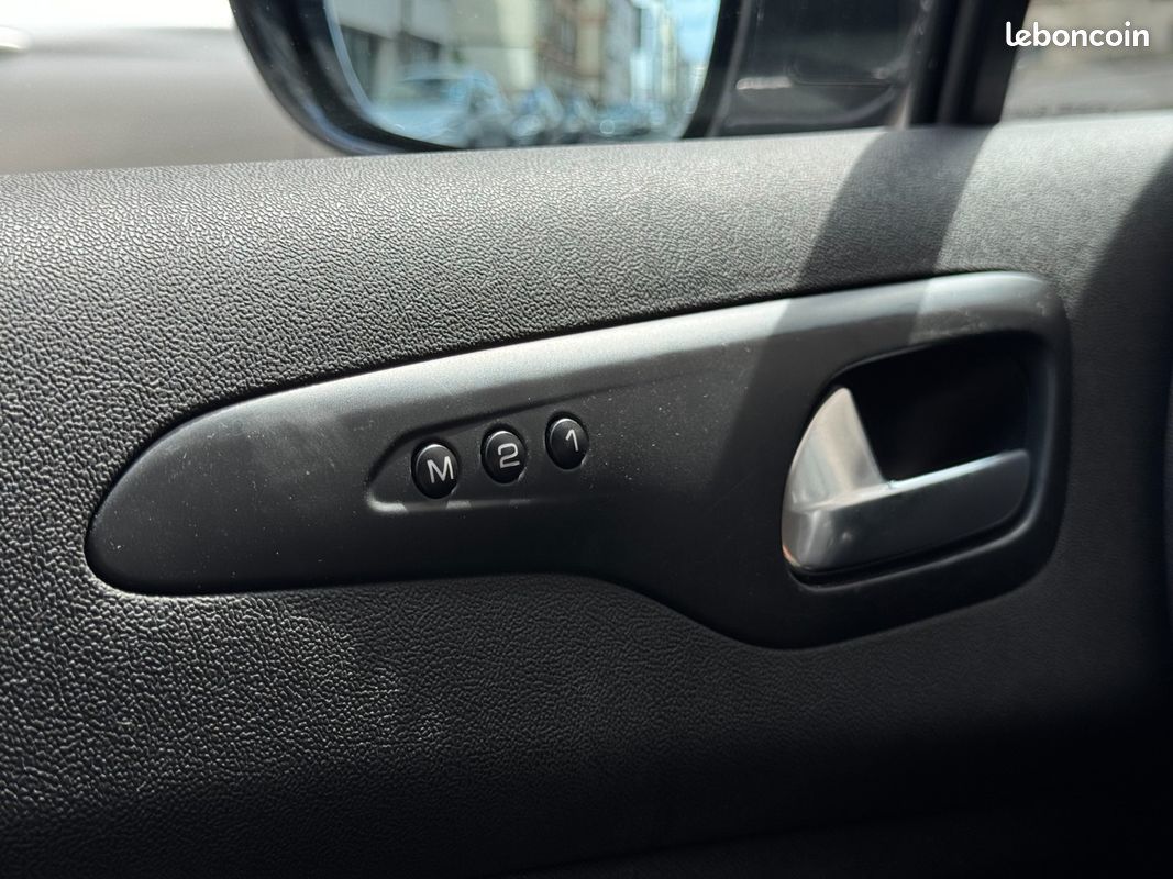 CITROEN C5 HDi 160ch Exclusive+ - Suivi d'Entretien Complet (image 15)