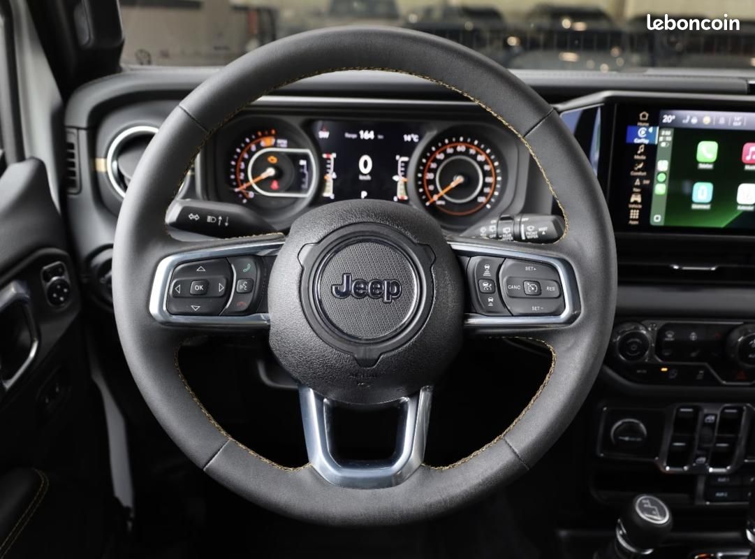 Jeep Wrangler 2.0 UNLIMITED SAHARA PAS DE MALUS - ENTRETIEN À JOUR & GARANTIE (image 12)