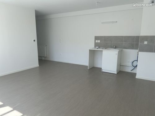 Appartement 3 pièces 64 m² · à Saint-Doulchard · 64 m² · 743 €