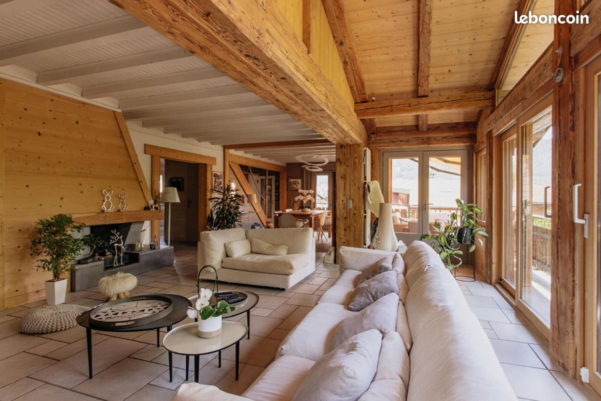 Maison 8 pièces 217 m² · à Sallanches · 217 m² · 1 260 000 €