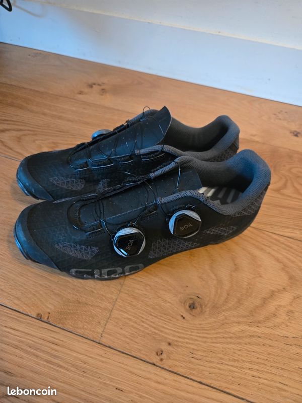 Chaussures De VTT Femme Giro Sector Noir/gris Pointure 41.5 EU / 9.5 US - Neuf (petit Défaut Possible)