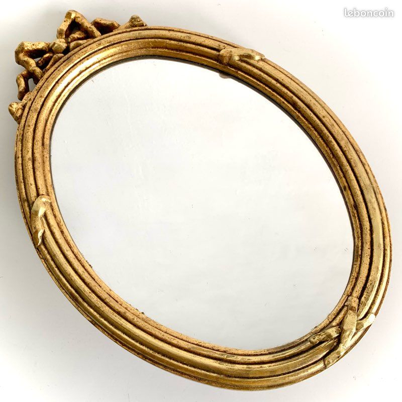 Joli miroir ancien en bois doré - Style Louis XVI (image 1)