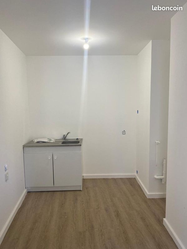 Appartement 2 pièces 36 m² - Sauveterre-de-Béarn 64390 (image 3)