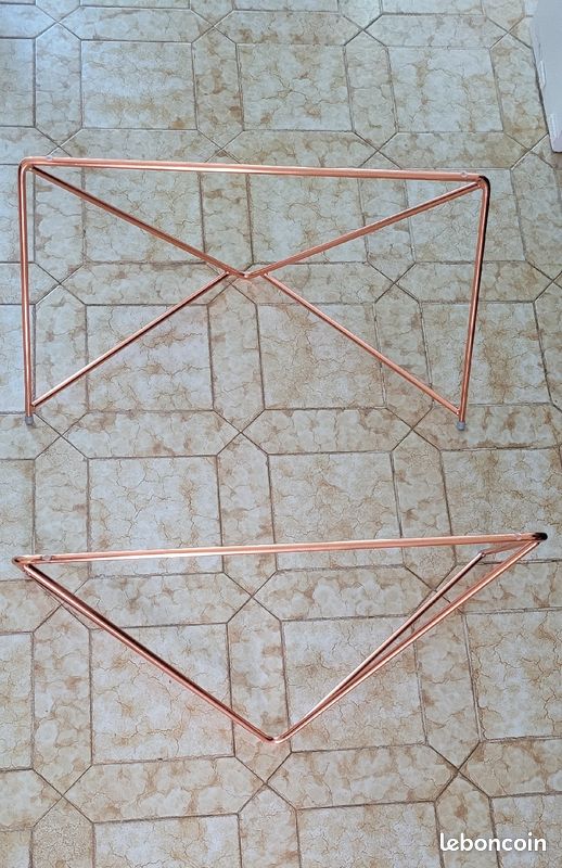 Pied de table design rose cuivre (image 3)