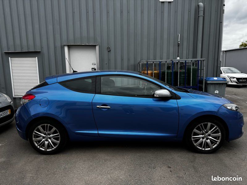 Voiture Renault, Mégane coupé GTline (image 3)