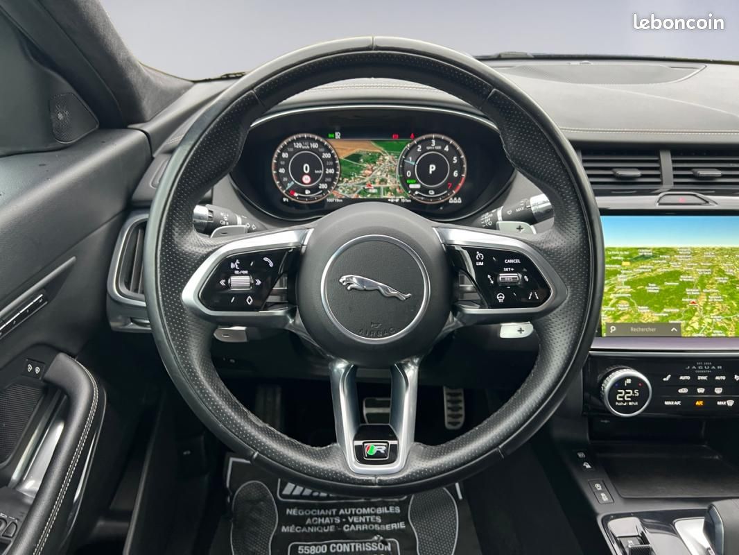 Jaguar E-PACE (2) 1.5 P-300E PHEV AWD R-DYNAMIC SE BVA (image 12)