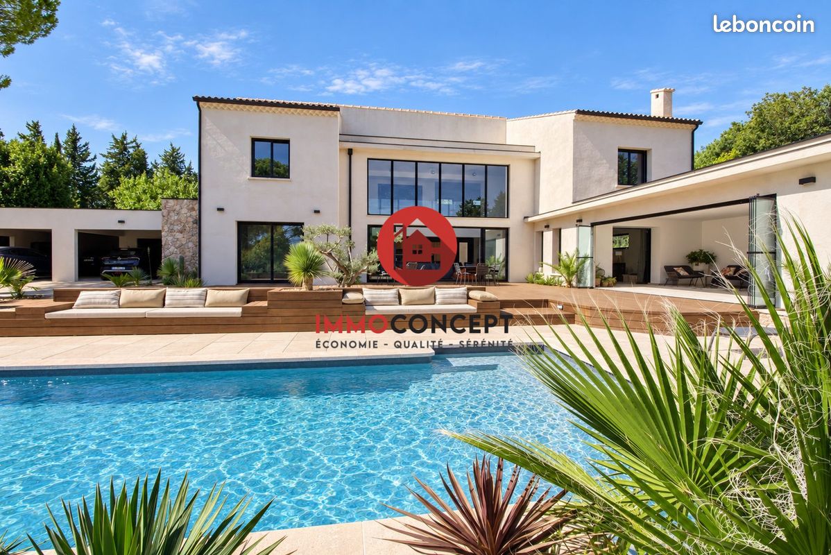 Maison 7 pièces 300 m² · à Pujaut · 300 m² · 1 496 000 €