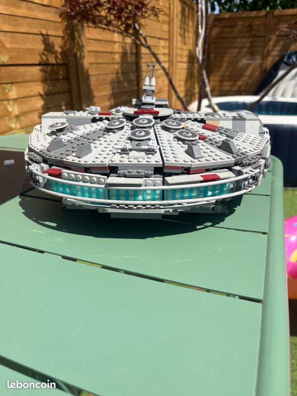 Lego stars wars millennium falcon (image 5)