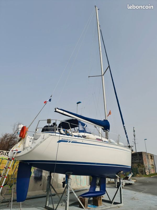 BAVARIA CRUISER 30 — Vedi foto 1