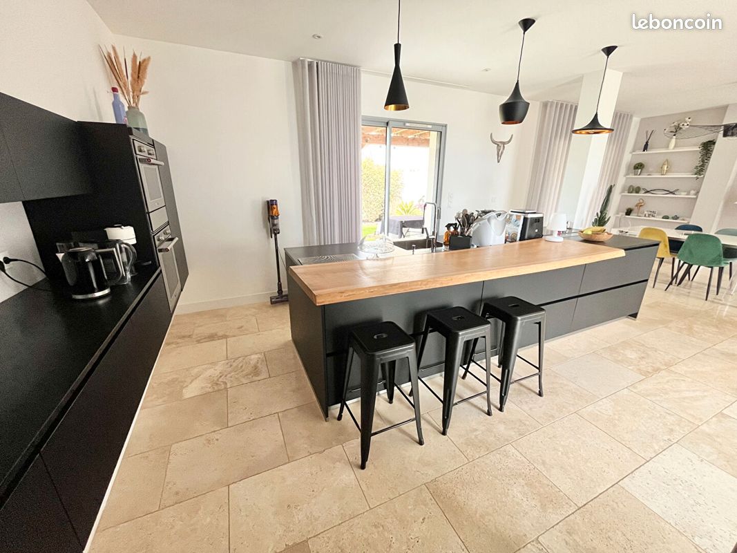 Maison 5 pièces 145 m² (image 2)