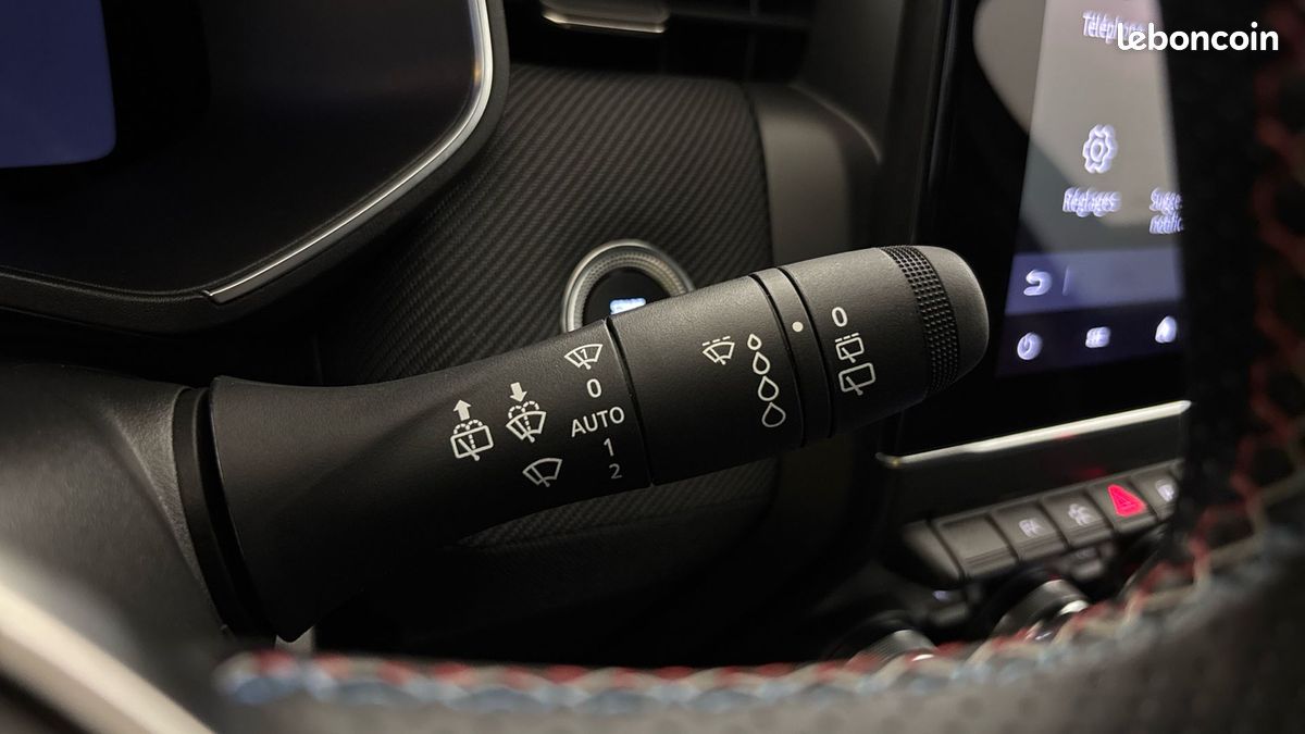 Renault clio e tech full hybrid 145 ch gsr2 (image 24)