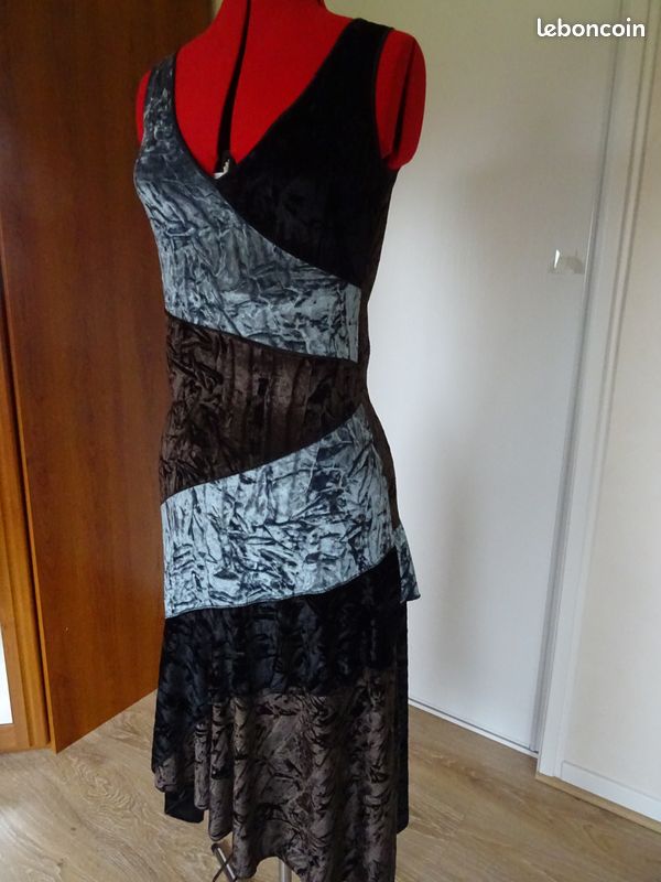 Robes (image 1)