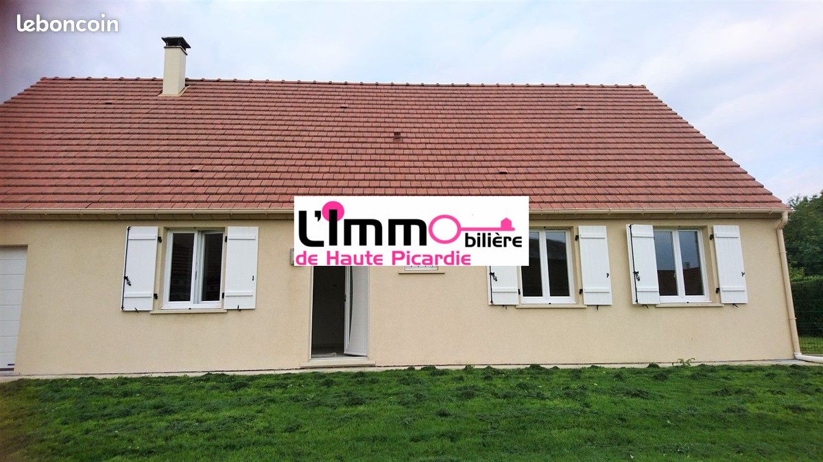 Maison 6 pièces 99 m² · à Tilloloy · 99 m² · 905 €