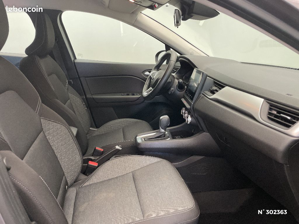 Renault Captur E-Tech 145 - 21 Business (image 10)