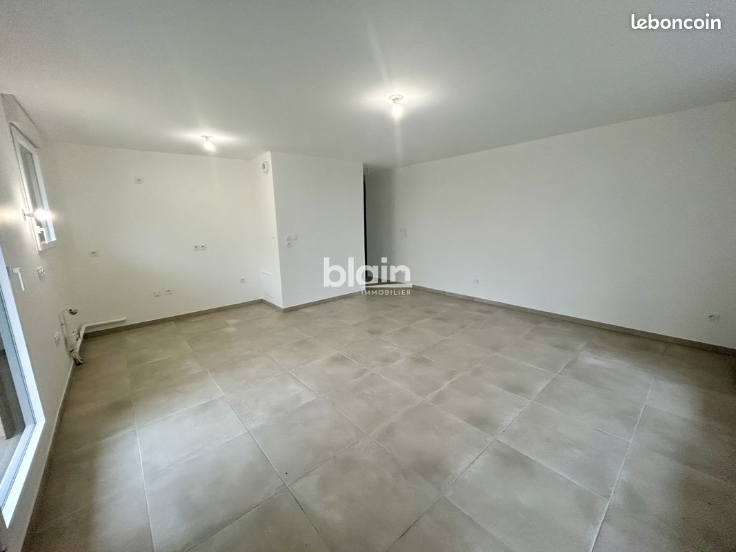 Appartement 3 pièces 65 m² · à Voiron · 65 m² · 268 000 €