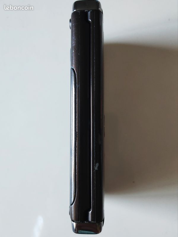 Nokia E90 (image 6)