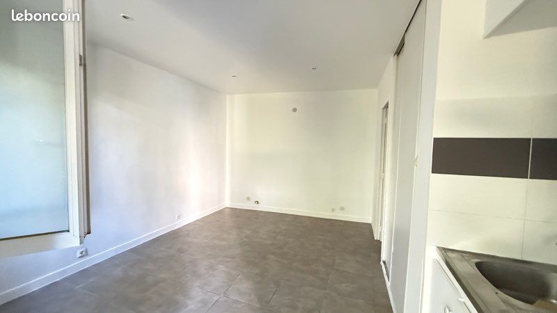 Appartement 1 pièce 20 m² · à Rambouillet · 20 m² · 700 €/mois