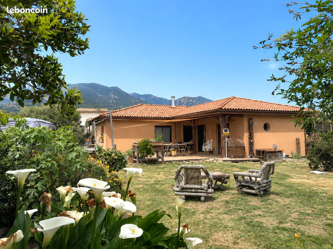 Maison 5 pièces 93 m² · à Sotta · 93 m² · 450 000 €