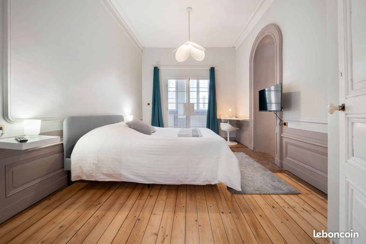 Appartement a louer lons-le-saunier - 4 pièce(s) - 104 m2 - Surfyn