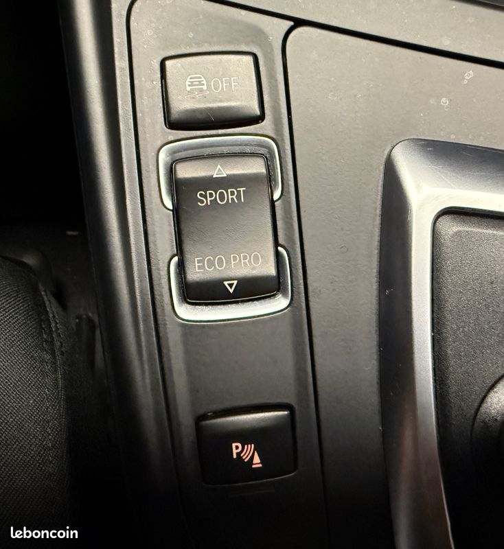 BMW SERIE 1 118i 136ch BUSINESS BVA8 (image 29)