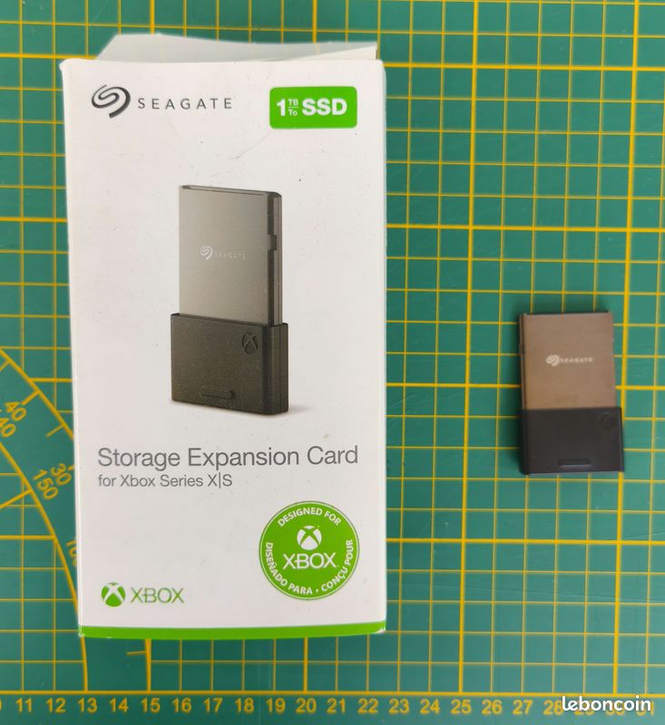 Carte d'extension de stockage Seagate 1 To pour Xbox Series X|S (STJR1000400) (image 4)