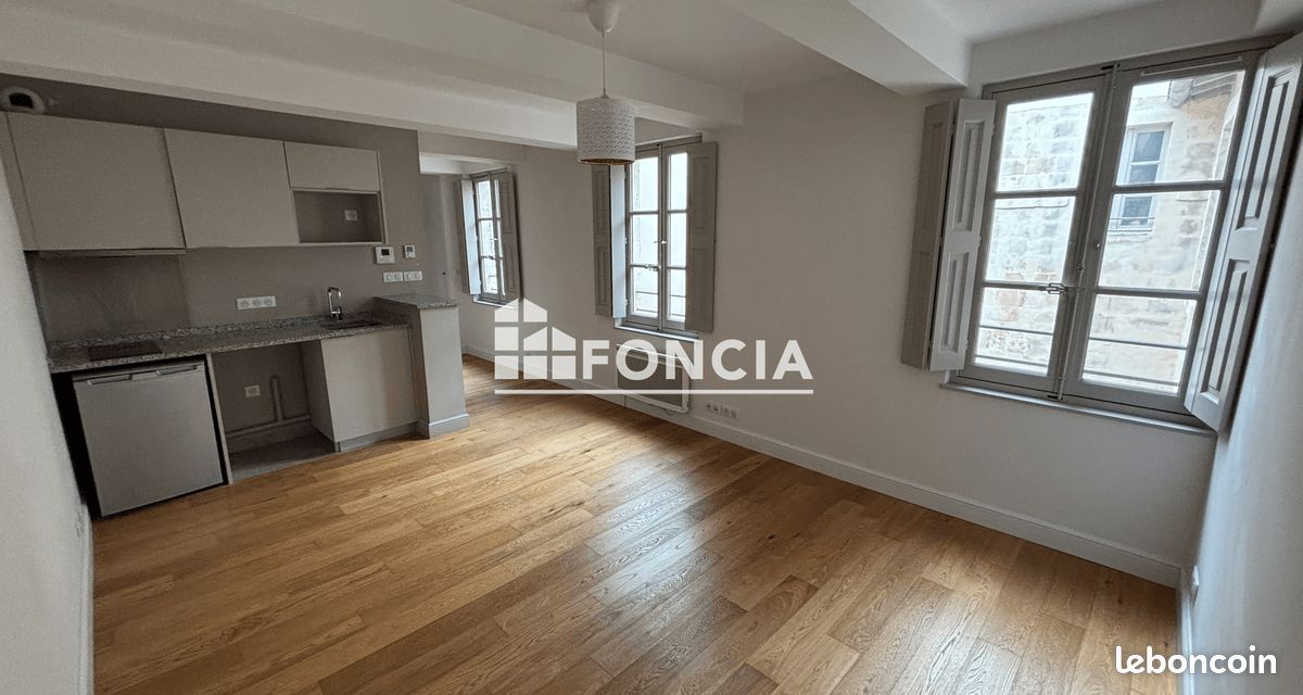 Appartement 1 pièce 25 m² · à Avignon · 25 m² · 460 €