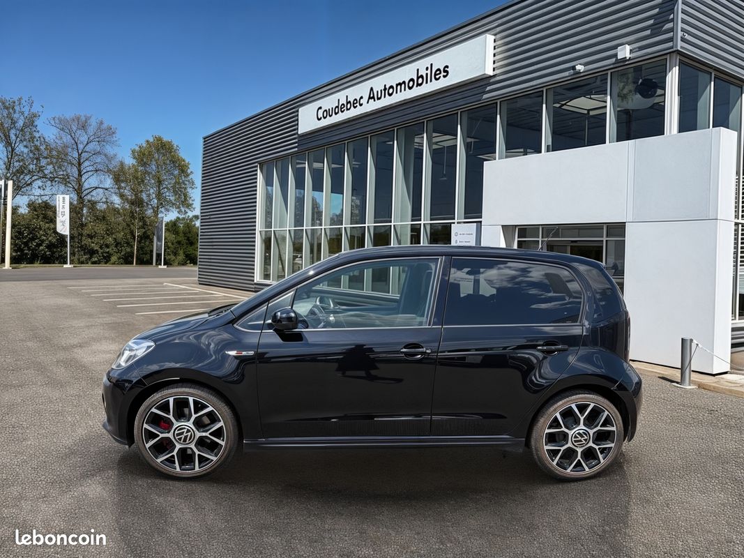 VOLKSWAGEN Up 1.0 115 BVM6 GTI (image 2)