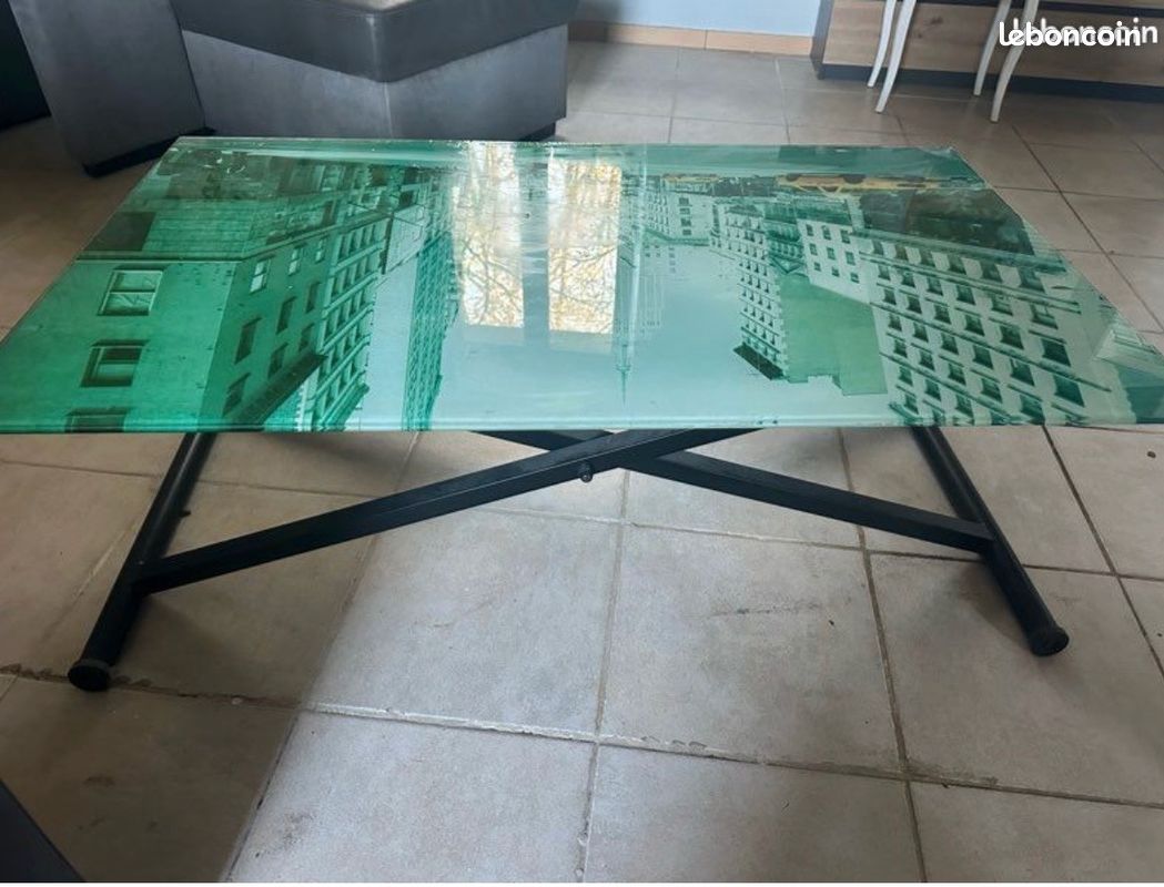 Table de salon (image 1)
