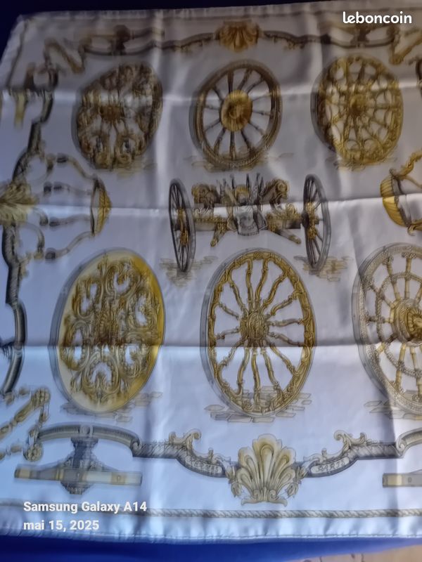 Foulard HERMES (image 3)