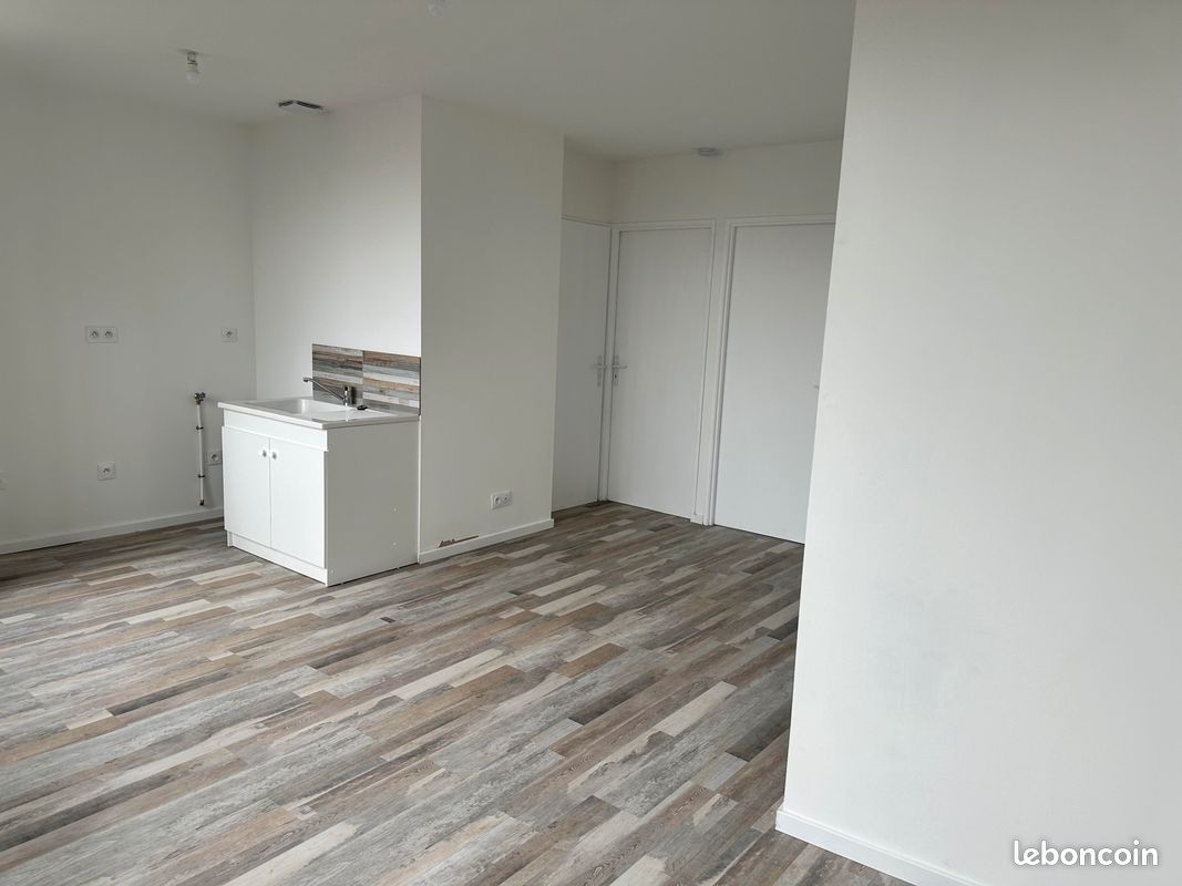 Appartement 3 pièces 44 m² · à Bourcefranc-le-Chapus · 44 m² · 600 €