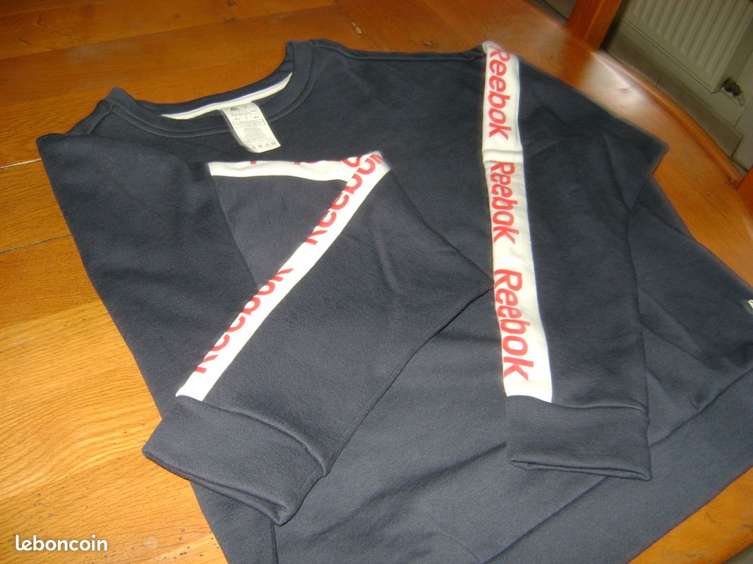 Sweat neuf rebook ORIGINAL intérieur moltonné (image 2)