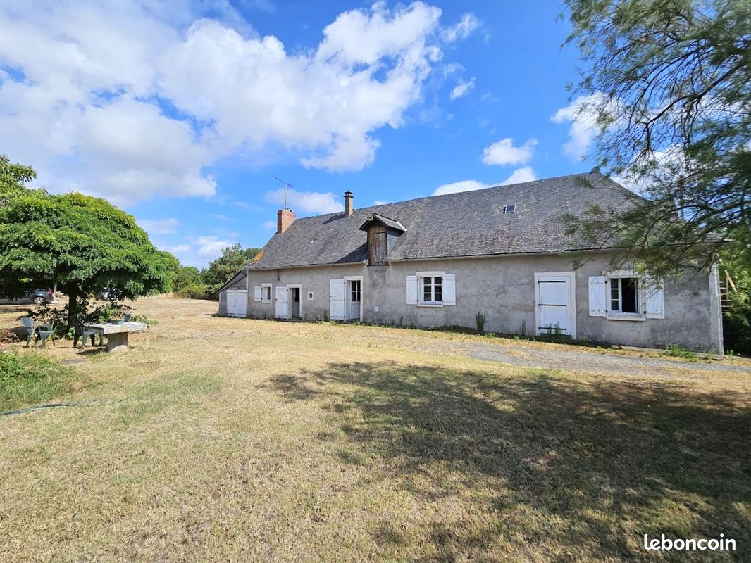 Maison 7 pièces 191 m² · à Cheffes · 191 m² · 199 800 €