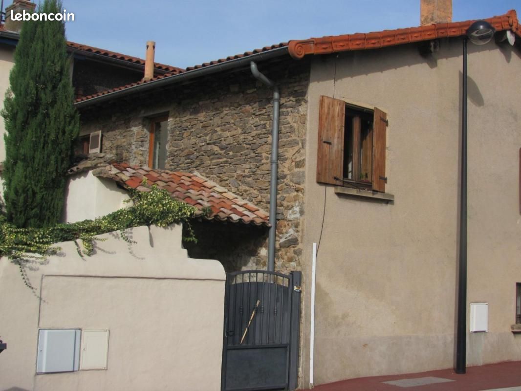 Maison 4 pièces 102 m² · à Chaponost · 102 m² · 1 050 €/mois