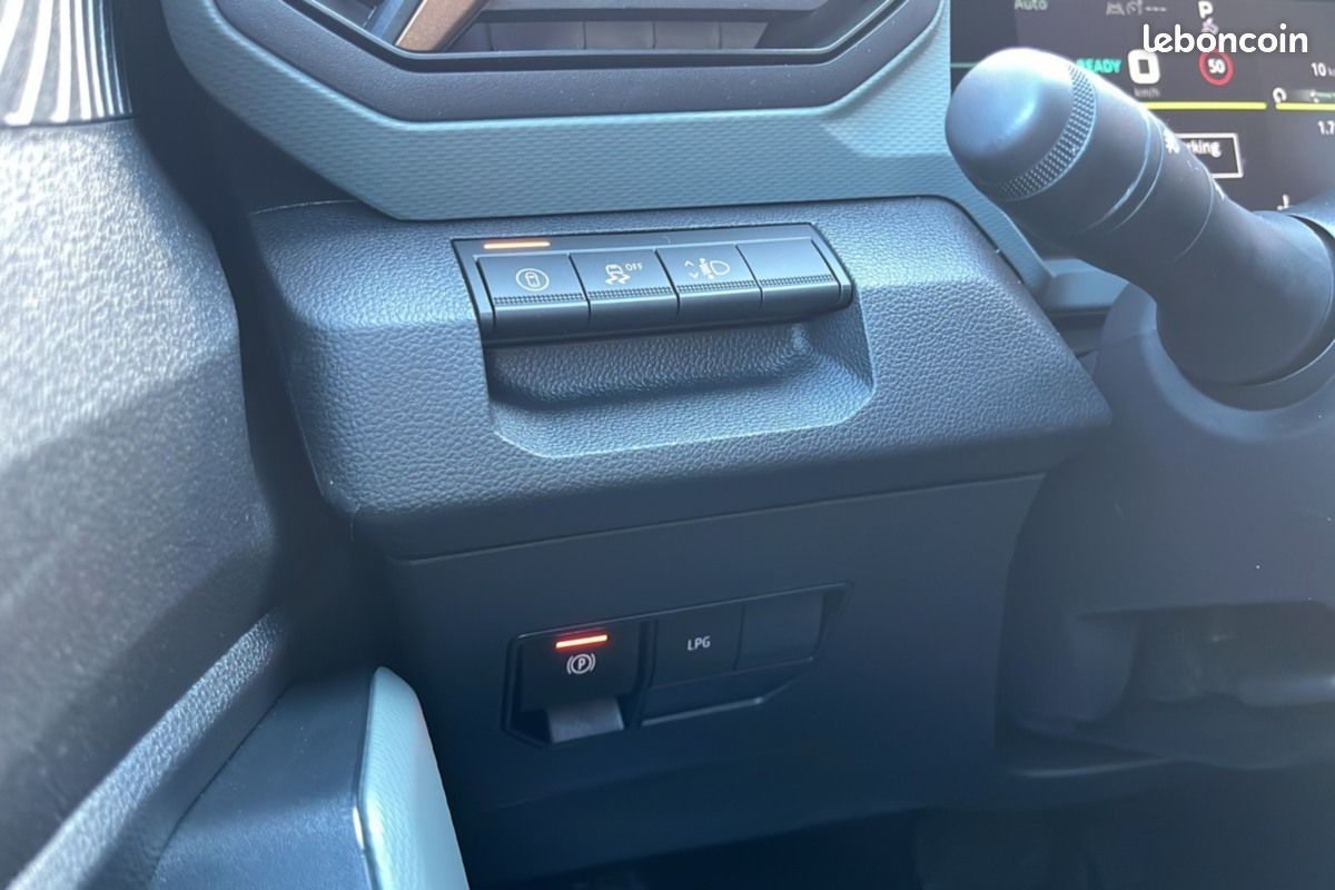 Dacia Duster HYBRID-G 150 4X4 EXTREME PLUS-3% (image 13)