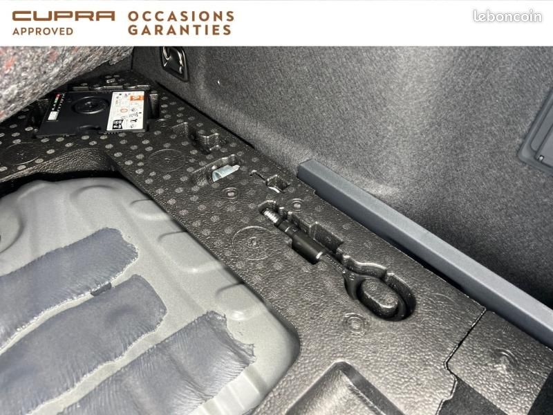 Cupra Formentor 1.5 eHybrid 204ch V DSG6 (image 17)