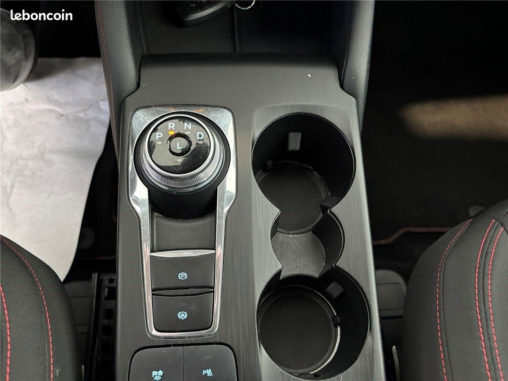 Ford Kuga III 2.5 DURATEC 190 CH FLEXIFUEL FHEV E85 POWERSHIFT ST-Line (image 18)