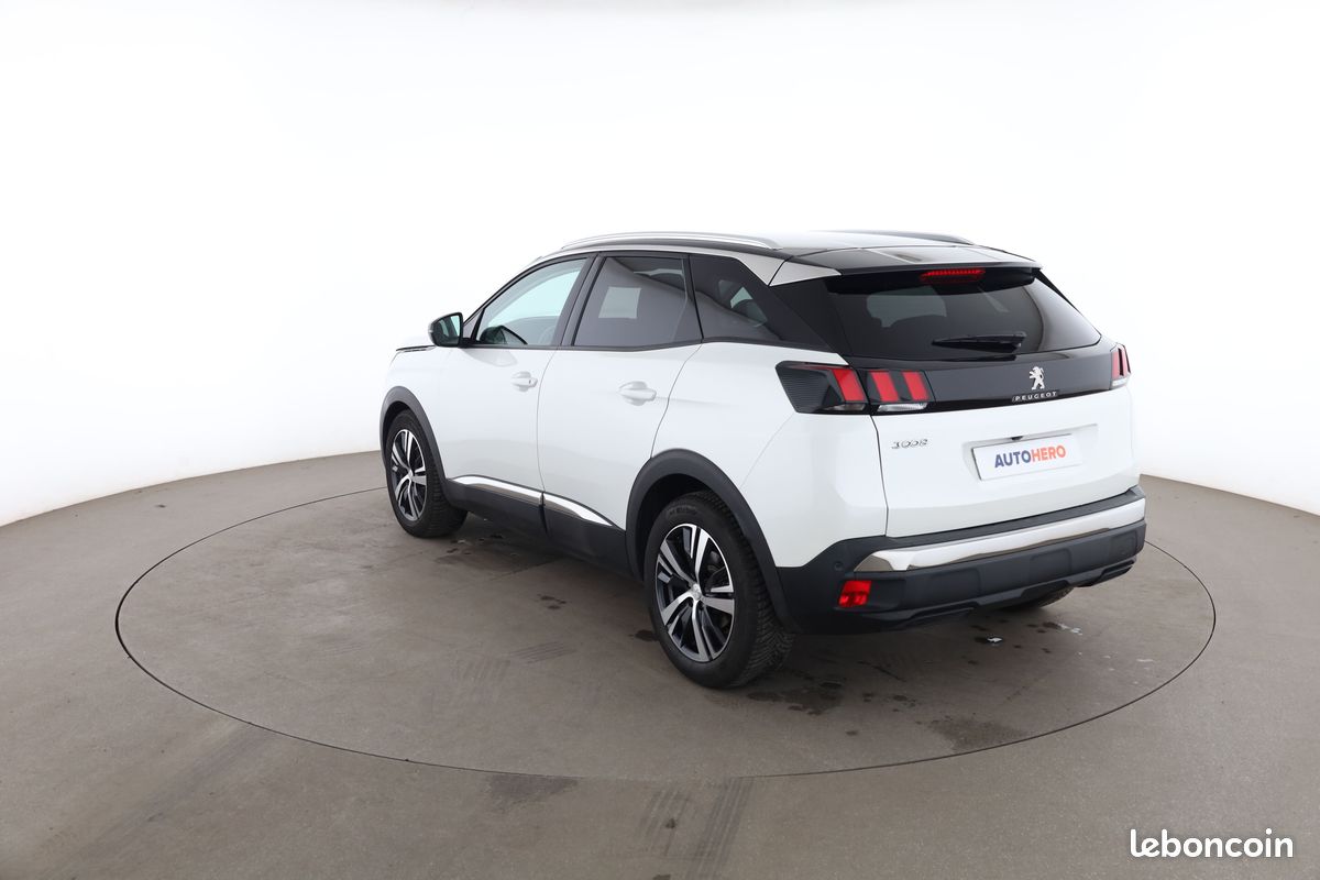 Peugeot 3008 1.2 PureTech Allure Business EAT8 130 ch (image 2)