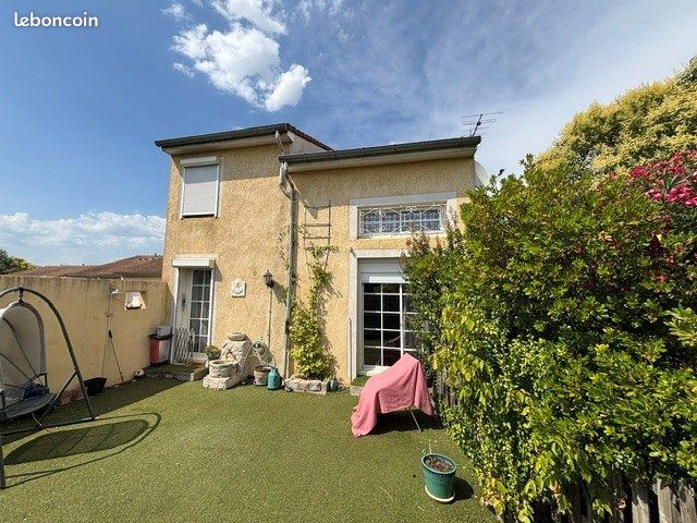 Maison 5 pièces 93 m² · à Montélimar · 93 m² · 222 000 €