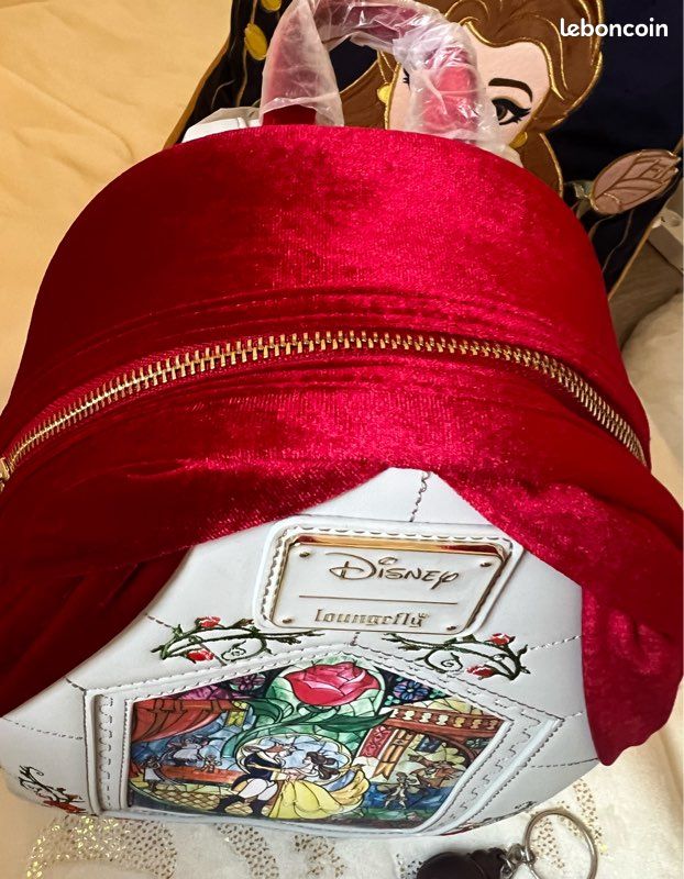 Sac Loungefly La Belle et la Bête Collection