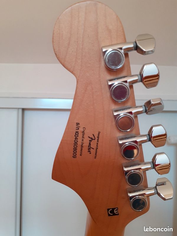 Guitare électrique Fender Squier (image 5)