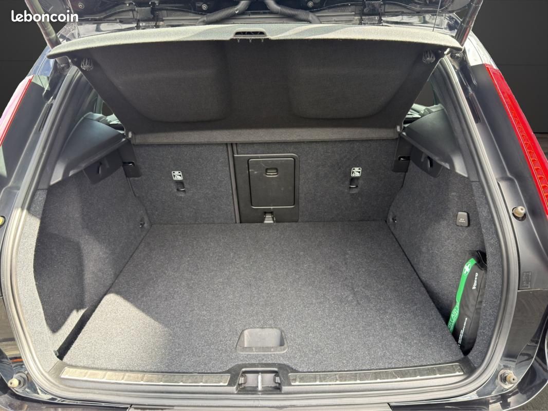 Volvo XC40 T4 Recharge 129+82 ch DCT7 Inscription (image 22)