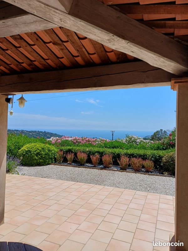 Maison 5 pièces 82 m² · à Cavalaire-sur-Mer · 82 m² · 902 500 €